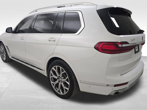 Used 2020 BMW X7 xDrive40i w/ Premium Package AWD/4WD image 8