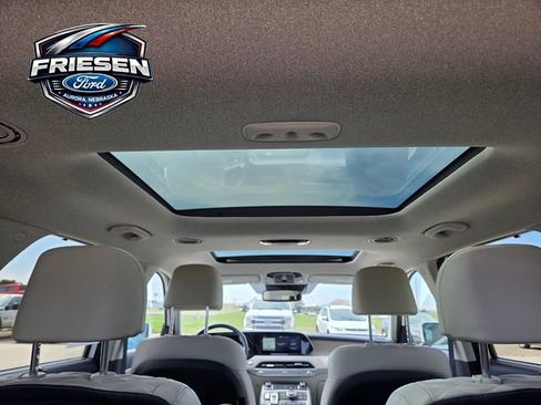 Used 2021 Hyundai Palisade Limited w/ Winter Package AWD/4WD image 30