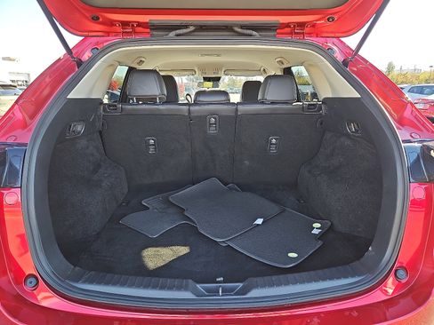 Used 2021 MAZDA CX-5 Touring image 28