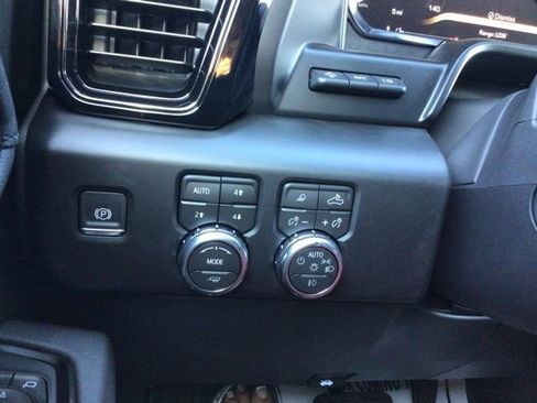 New 2026 GMC Sierra 1500 AT4 w/ AT4 Premium Package image 23