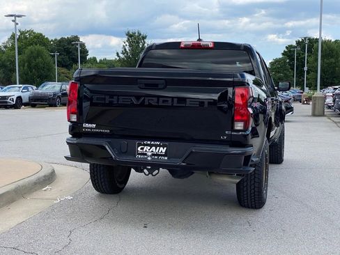 Used 2023 Chevrolet Colorado LT AWD/4WD image 8
