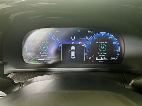 Used 2023 Toyota Crown AWD/4WD image 19