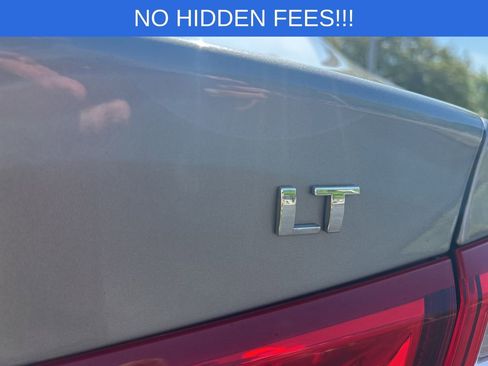 Used 2023 Chevrolet Malibu LT FWD image 9