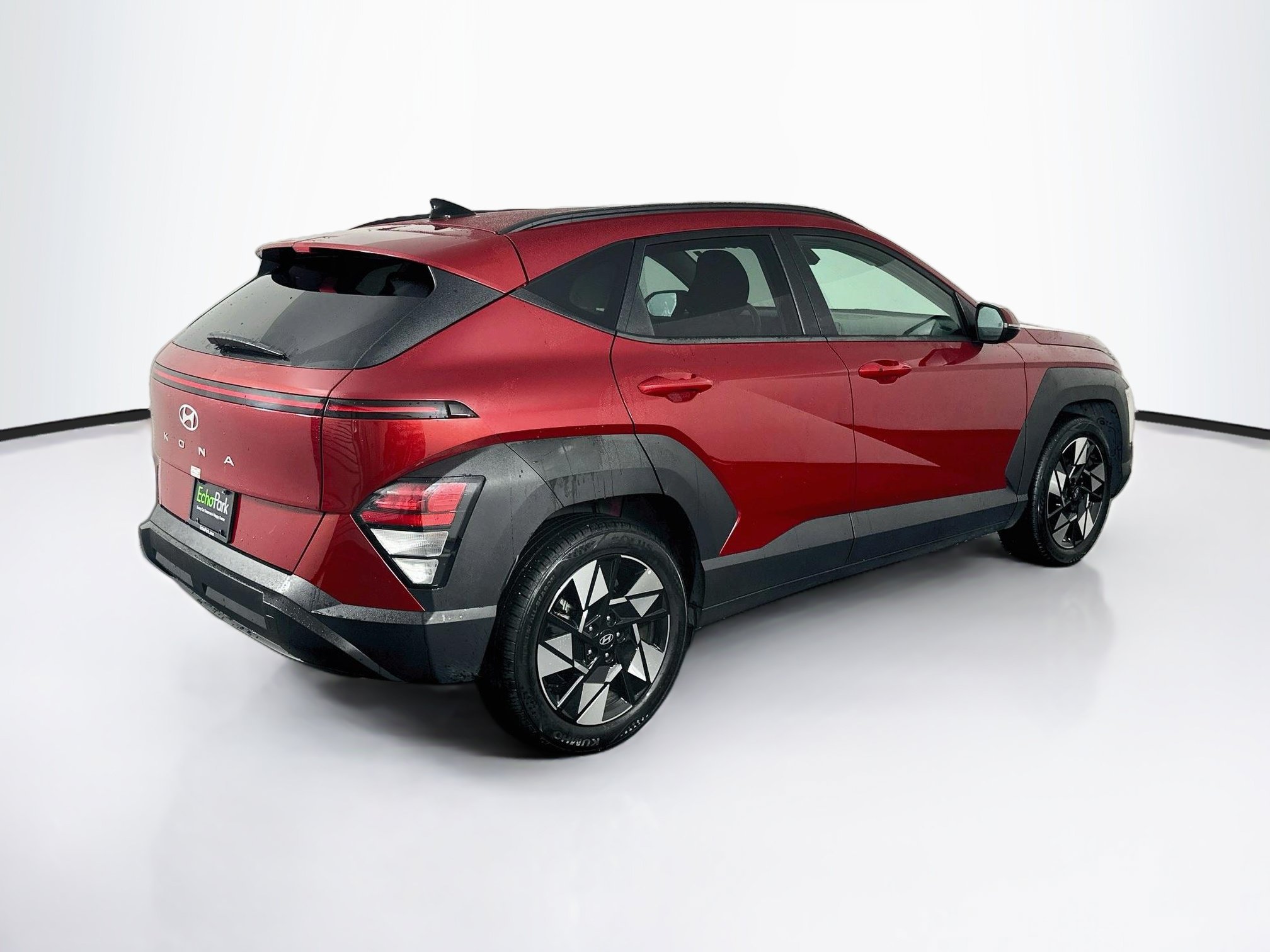 Used 2025 Hyundai Kona SEL FWD image 9