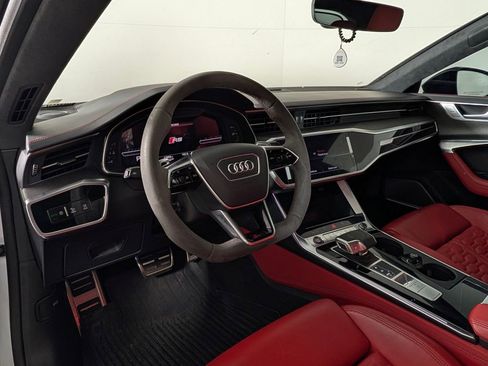 Used 2024 Audi RS 7 Performance image 4