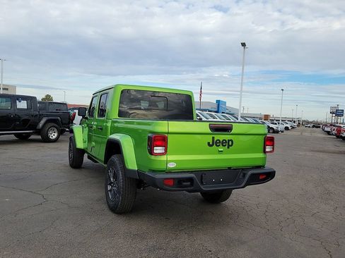 New 2026 Jeep Gladiator Sport AWD/4WD image 5