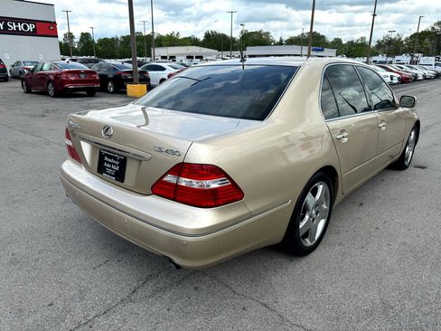 Used 2005 Lexus LS 430 image 3