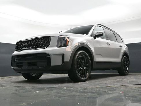 Used 2025 Kia Telluride EX X-Line AWD/4WD image 33