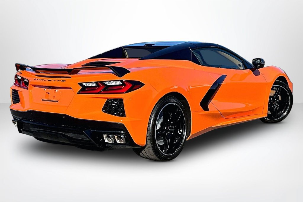 Used 2022 Chevrolet Corvette Stingray Premium Conv w/ Z51 Performance Package RWD image 6