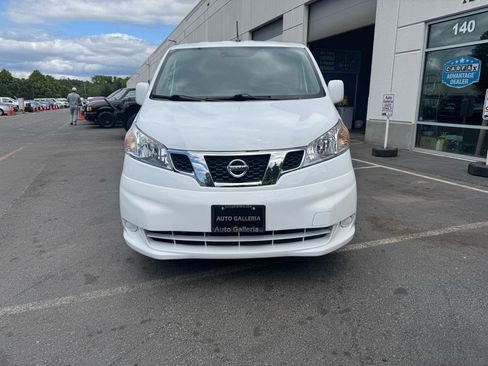 Used 2020 Nissan NV200 SV FWD image 3