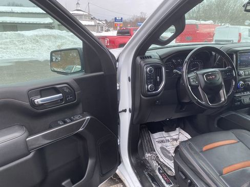 Used 2021 GMC Sierra 1500 AT4 image 10
