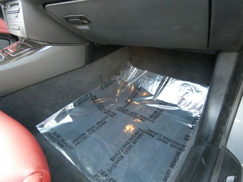 Used 2013 BMW 328i Convertible image 29