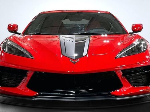 Used 2023 Chevrolet Corvette Stingray Preferred Cpe RWD image 3