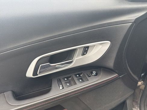 Used 2013 Chevrolet Equinox LT image 11