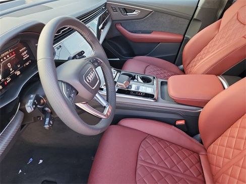 New 2026 Audi SQ8 Prestige image 11