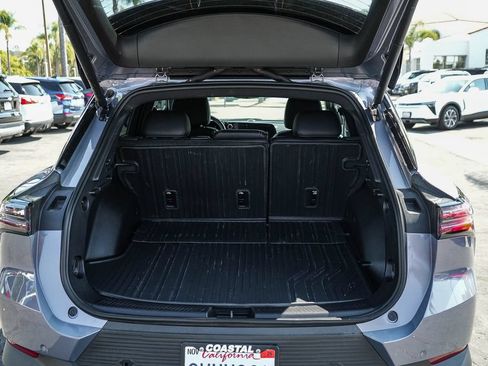 New 2026 Chevrolet Equinox EV LT w/ LPO, All-Weather Mat Package AWD/4WD image 24