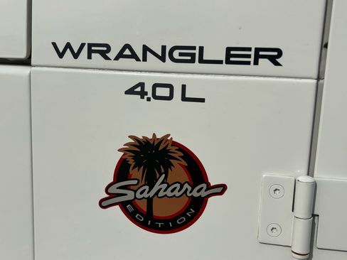 Used 1998 Jeep Wrangler Sahara image 6