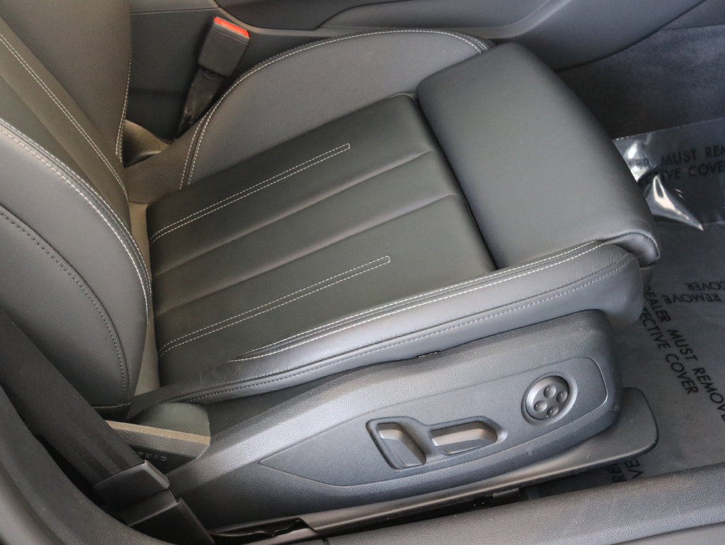 Used 2025 Audi A5 2.0T Premium AWD/4WD image 48