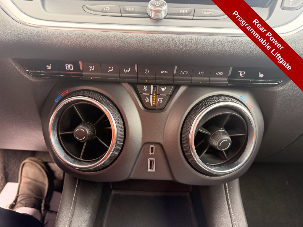 Used 2024 Chevrolet Blazer LT FWD image 23