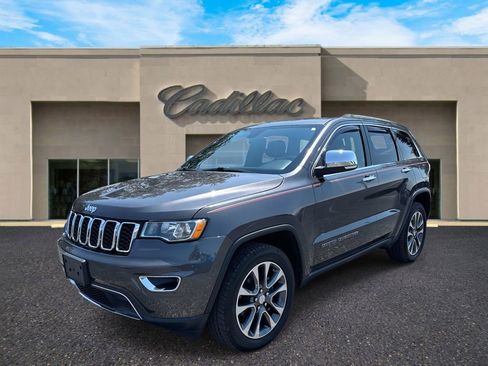 Used 2018 Jeep Grand Cherokee Limited image 6