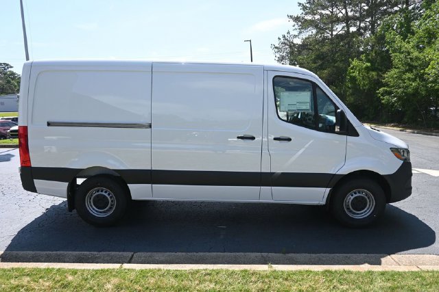 New 2026 Mercedes-Benz Sprinter 2500 image 4