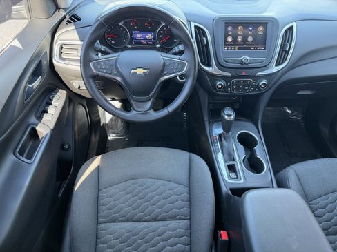 Used 2020 Chevrolet Equinox LT image 14