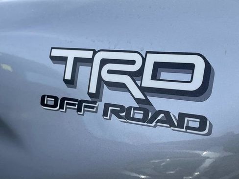 Used 2024 Toyota Tacoma TRD Off-Road image 11