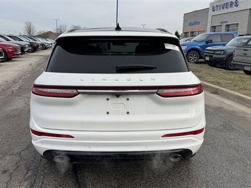 New 2026 Lincoln Corsair Reserve image 8