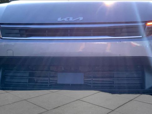 Used 2025 Kia K4 FWD image 30