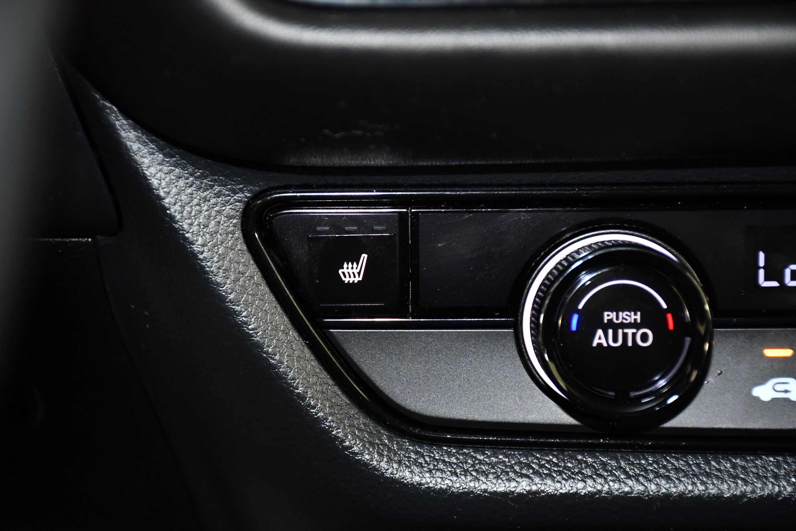Certified 2024 Honda HR-V Sport image 30