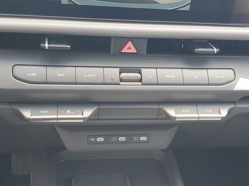 New 2027 Kia Seltos EX w/ EX Panoramic Sunroof Package AWD/4WD image 19