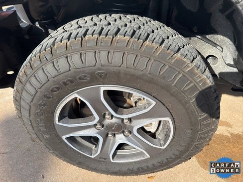 Used 2022 Jeep Wrangler Unlimited Sport image 31