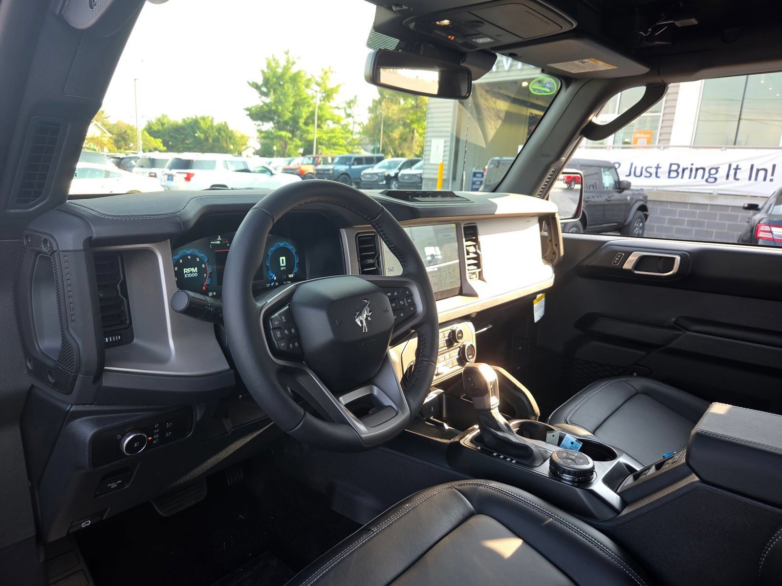 New 2026 Ford Bronco Outer Banks w/ Sasquatch Package AWD/4WD image 8