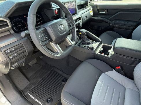 New 2026 Toyota Tacoma TRD Off-Road AWD/4WD image 10