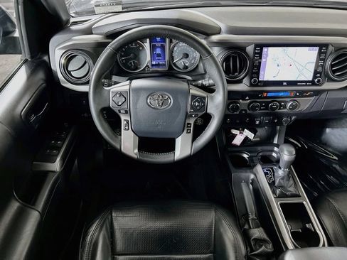 Certified 2020 Toyota Tacoma Limited AWD/4WD image 20