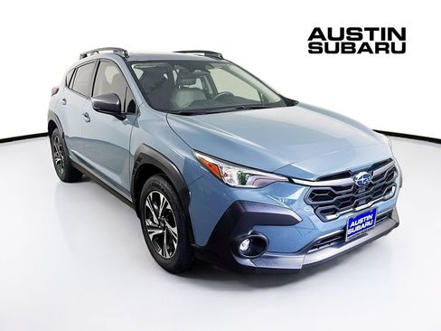 Used 2024 Subaru Crosstrek 2.0i Premium image 1