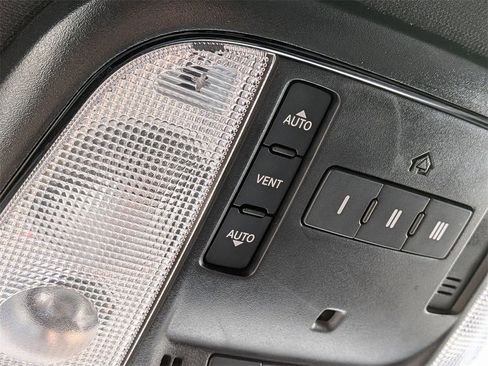 Used 2022 Dodge Durango GT image 21