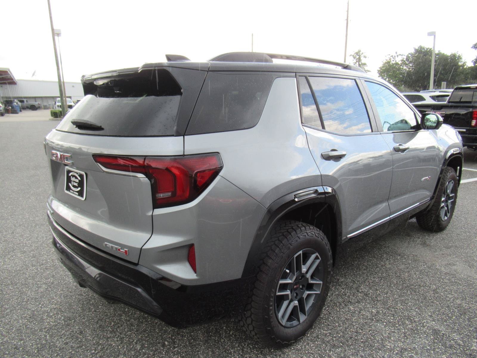 New 2027 GMC Terrain AT4 w/ Convenience Package III AWD/4WD image 7
