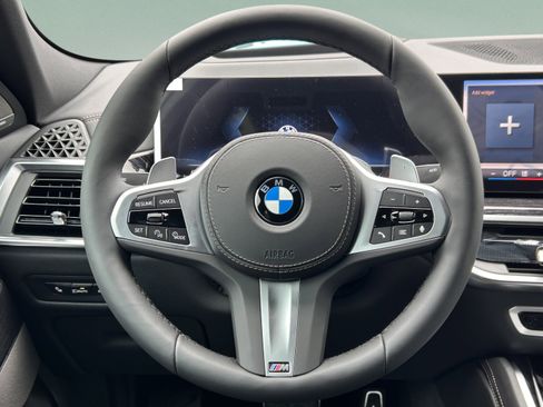 Used 2026 BMW X6 xDrive40i AWD/4WD image 9
