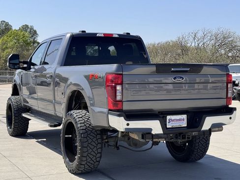 Used 2022 Ford F250 Lariat w/ Lariat Value Package AWD/4WD image 4
