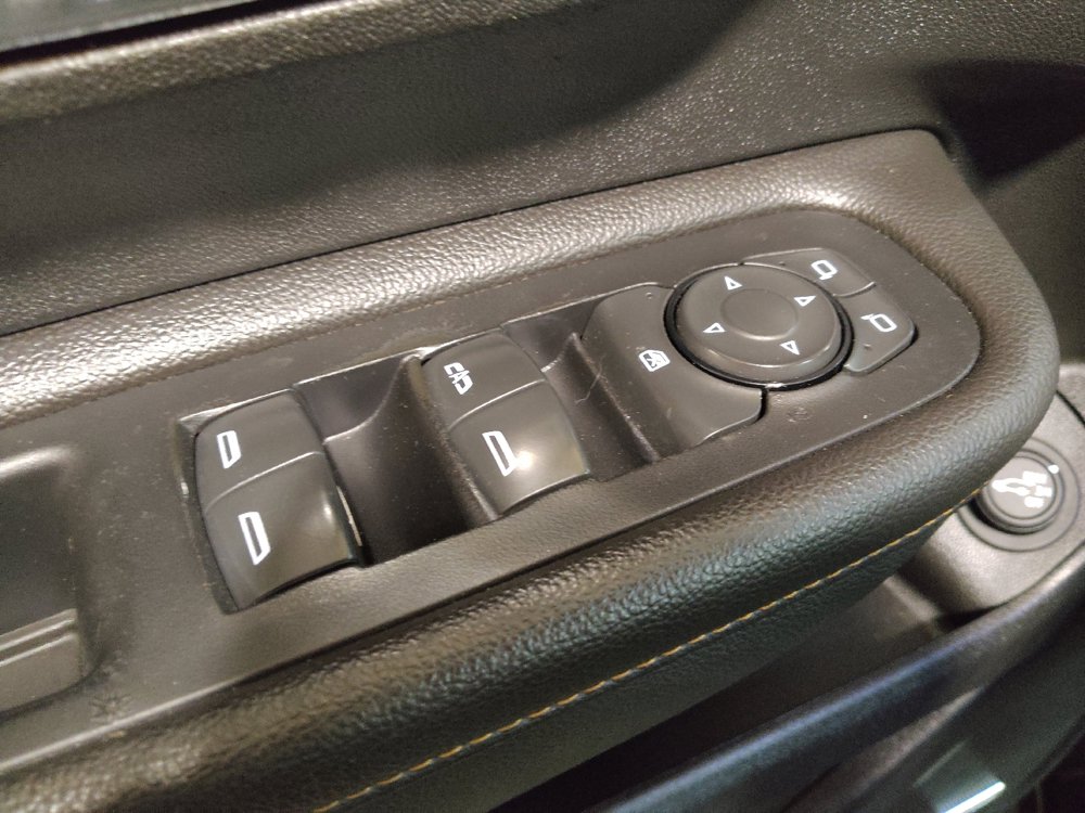 Used 2019 GMC Terrain SLT w/ Preferred Package FWD image 27