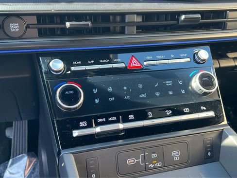 New 2026 Hyundai Santa Fe Calligraphy AWD/4WD image 38