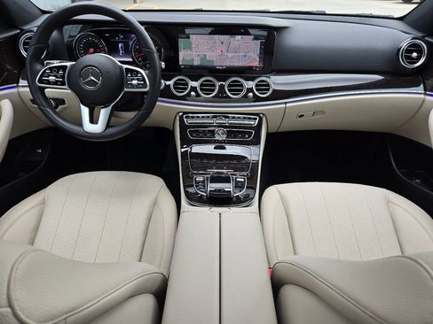 Used 2019 Mercedes-Benz E 450 4MATIC Sedan image 2