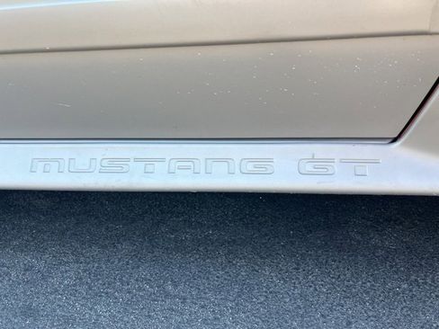 Used 1991 Ford Mustang GT image 16