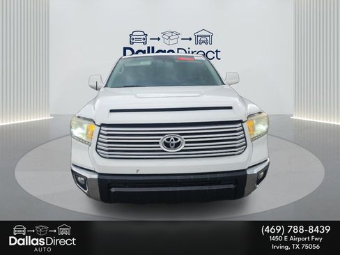 Used 2017 Toyota Tundra SR5 w/ SR5 Upgrade Package image 3