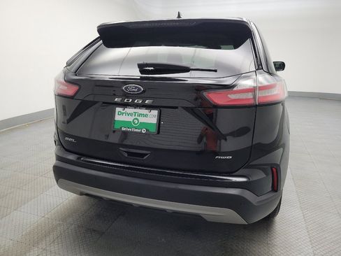 Used 2023 Ford Edge SEL image 7