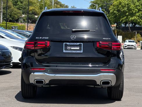 New 2025 Mercedes-Benz GLB 250 GLB 250 image 4