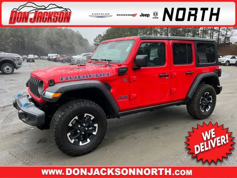 Used 2025 Jeep Wrangler Rubicon w/ Convenience Group image 1
