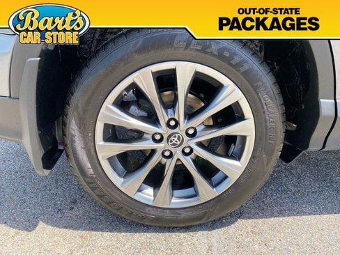 Used 2017 Toyota RAV4 Limited w/ Protection Package AWD/4WD image 7