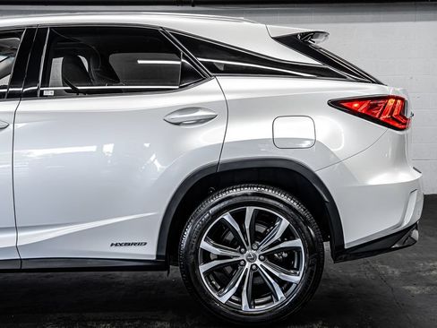 Used 2017 Lexus RX 450h AWD w/ Cold Weather Package image 13